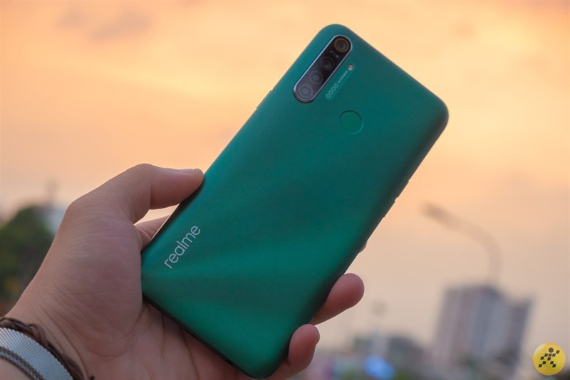 Đánh giá chi tiết Realme 5i