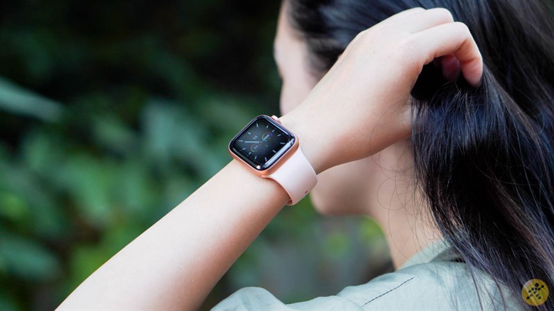 Trên tay Apple Watch S5 LTE màu Hồng: