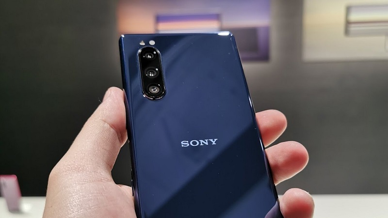 Trên tay Xperia 5