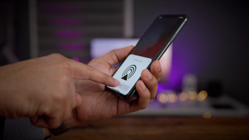 Apple đang phát triển tính năng cho phép phôi phục hệ điều hành độc lập qua mạng cho các thiết bị iOS Apple đang phát triển tính năng cho phép phôi phục hệ điều hành độc lập qua mạng cho các thiết bị iOS