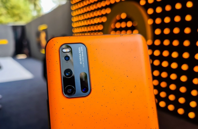 Vivo iQOO 3 Vivo iQOO 3