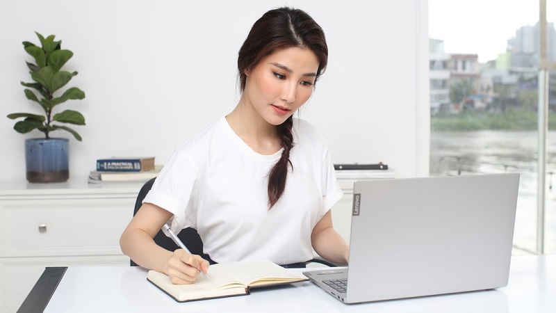 Laptop Lenovo giảm giá Laptop Lenovo giảm giá