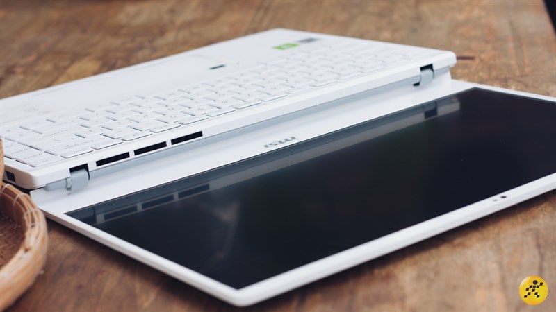 Trên tay & đánh giá laptop MSI Prestige 14 A10RB