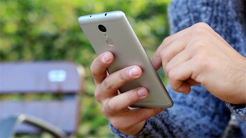 Xiaomi Redmi Note 3 là mẫu smartphone giá rẻ bán chạy nhất trên thế giới, tại sao vậy? Xiaomi Redmi Note 3 là mẫu smartphone giá rẻ bán chạy nhất trên thế giới, tại sao vậy?