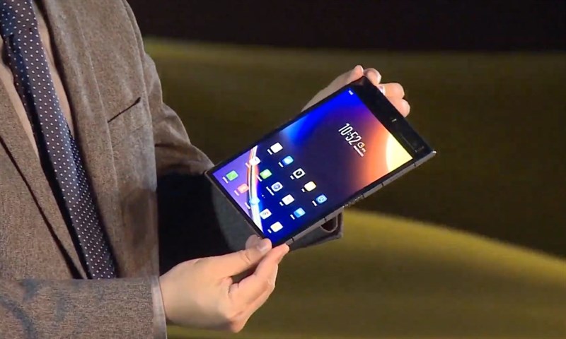 Galaxy Fold 2 chưa ra mắt nhưng đã gặp ngay đối thủ này rồi, Royole FlexPai 2 vừa trình làng với chip Snapdragon 865, màn hình gập 7.8 inch thế hệ mới Galaxy Fold 2 chưa ra mắt nhưng đã gặp ngay đối thủ này rồi, Royole FlexPai 2 vừa trình làng với chip Snapdragon 865, màn hình gập 7.8 inch thế hệ mới