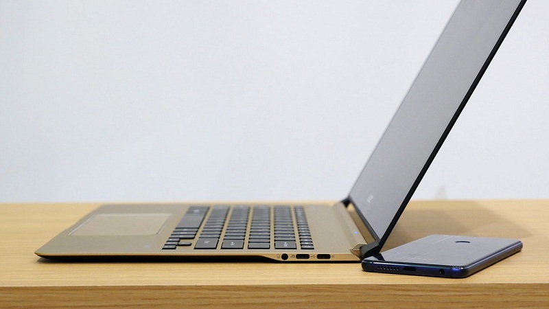 laptop cao cấp