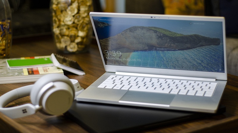 laptop cao cấp