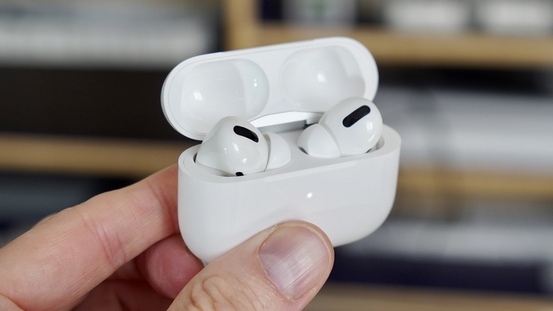 Dịch Covid-19 tiếp tục làm phiền lòng iFan, AirPods Pro phiên bản mới có thể bị trì hoãn cho tới nửa cuối năm nay