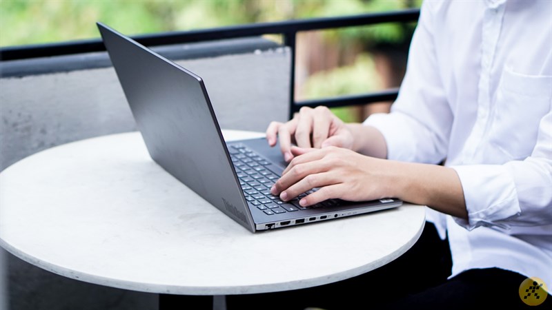 trải nghiệm laptop