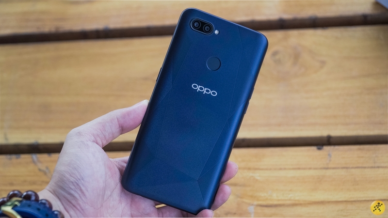 OPPO A12