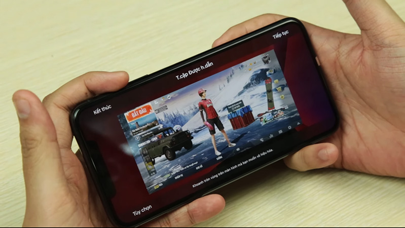 Người dùng mua iPhone Bypass về để chơi game Người dùng mua iPhone Bypass về để chơi game