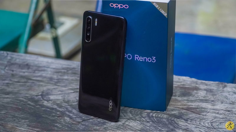 OPPO Reno3