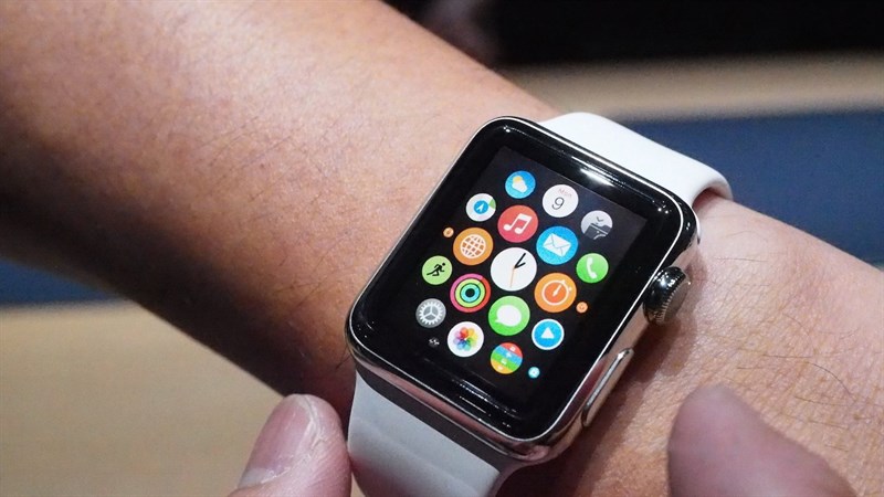 Thiết kế Apple watch đời đầu Thiết kế Apple watch đời đầu