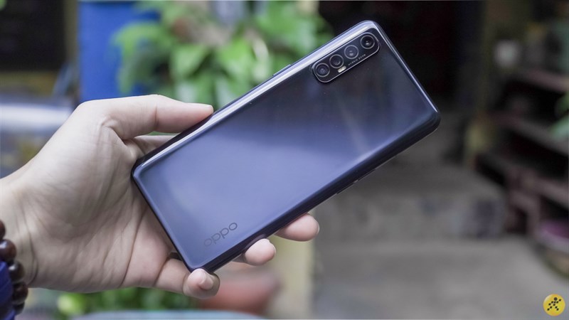 cầm nắm Reno3 Pro