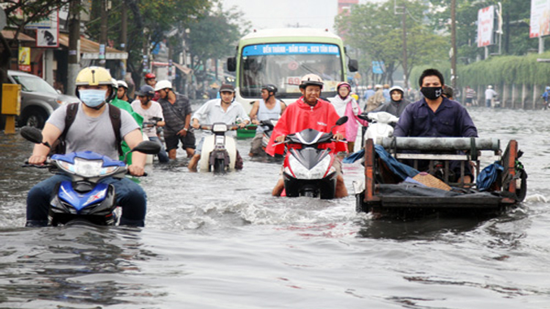 Hướng dẫn dùng điện thoại an toàn trong mùa giông bão