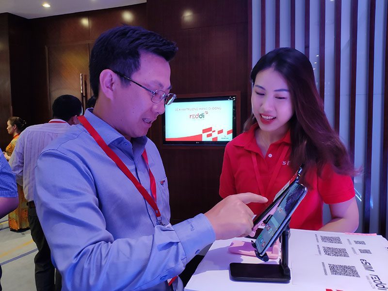 Reddi chính thức ra mắt, mạng di động ảo thứ 2 ở Việt Nam dùng đầu số 055, hướng đến trải nghiệm tốt nhất cho khách hàng Reddi chính thức ra mắt, mạng di động ảo thứ 2 ở Việt Nam dùng đầu số 055, hướng đến trải nghiệm tốt nhất cho khách hàng