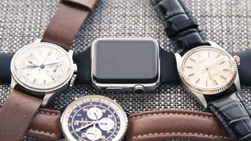 Chọn SmartWatch hay đồng hồ thời trang? Chọn SmartWatch hay đồng hồ thời trang?