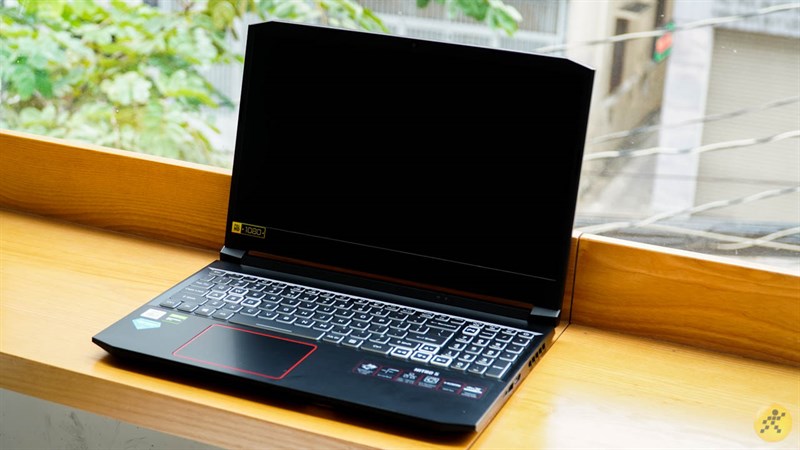 Thiết kể tổng thể của Acer Nitro 5 Thiết kể tổng thể của Acer Nitro 5