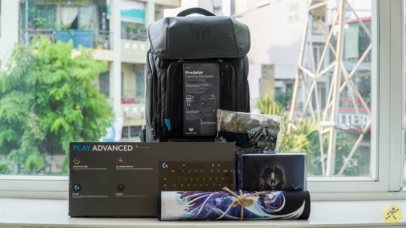Trọn bộ quà tặng Acer Predator Triton 500 Trọn bộ quà tặng Acer Predator Triton 500
