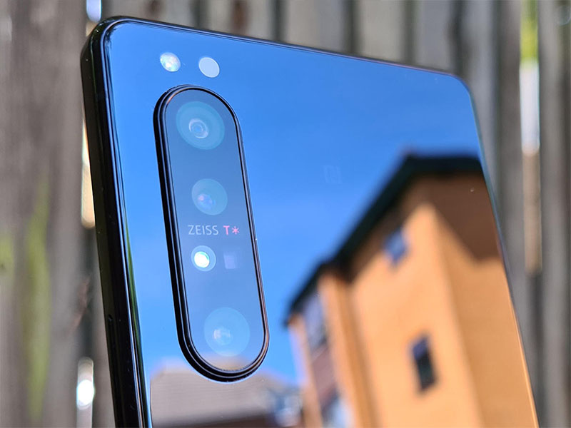 Cụm camera sau của Xperia 1 Mark II