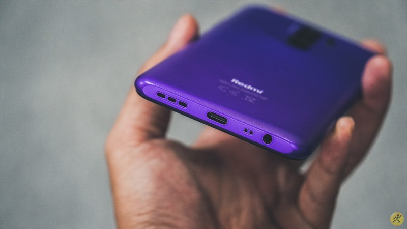 Cạnh dưới Redmi 9 Cạnh dưới Redmi 9