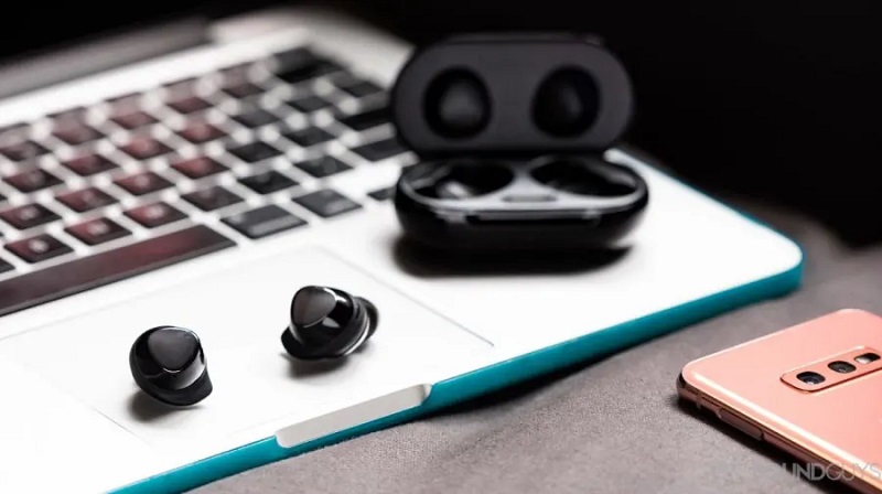 Hack não: Bạn đoán được tên của bao nhiêu mẫu tai nghe không dây? Nếu đúng hết bạn quả thật là một dân chơi tai nghe thứ thiệt