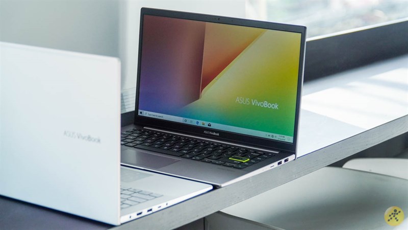 VivoBook S14 sở hữu màn hình đẹp mắt