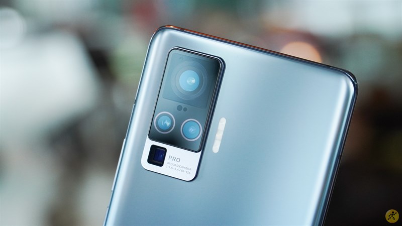 Thiết kế của cụm camera sau Thiết kế của cụm camera sau