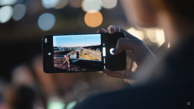Vừa mới ra mắt đêm qua, sáng nay OnePlus Nord 5G đã nhận được bản cập nhật đầu tiên để tăng cường chất lượng cho camera Vừa mới ra mắt đêm qua, sáng nay OnePlus Nord 5G đã nhận được bản cập nhật đầu tiên để tăng cường chất lượng cho camera