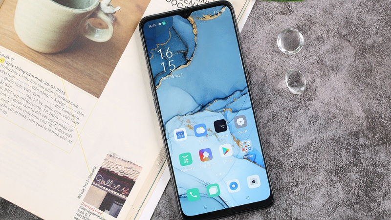 OPPO Reno3