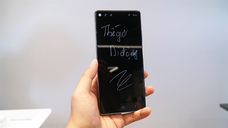 Trên tay Note 20 tại Việt Nam