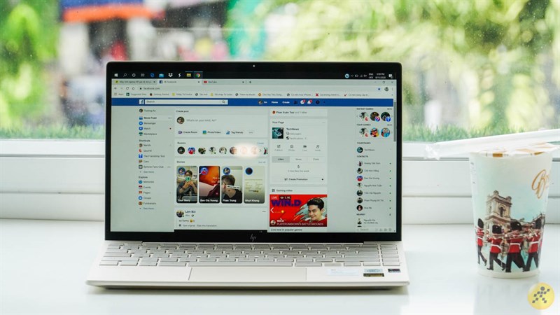 Màn hình hiển thị đẹp mắt của HP Envy 13 Màn hình hiển thị đẹp mắt của HP Envy 13