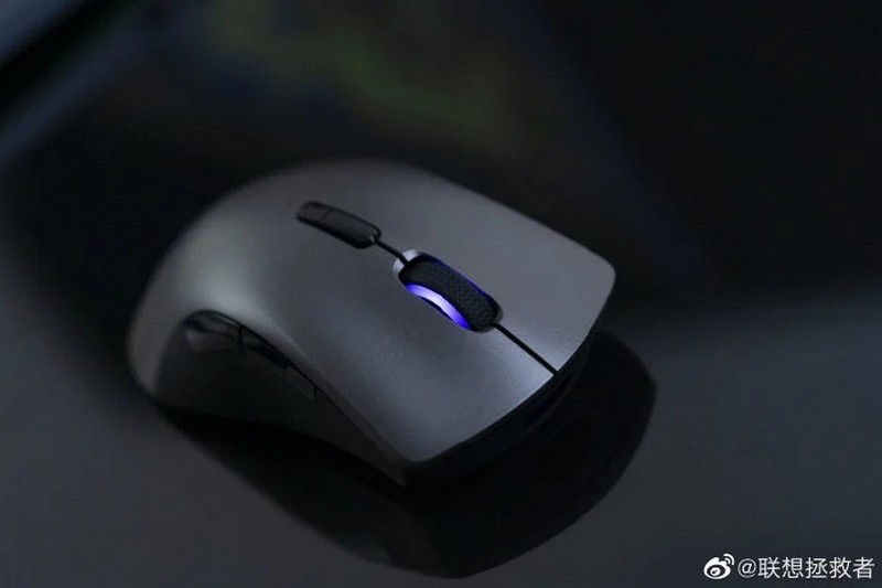 Lenovo ra mắt đèn treo màn hình và chuột chuyên dụng cho chơi game, giá từ 480 ngàn đồng Lenovo ra mắt đèn treo màn hình và chuột chuyên dụng cho chơi game, giá từ 480 ngàn đồng