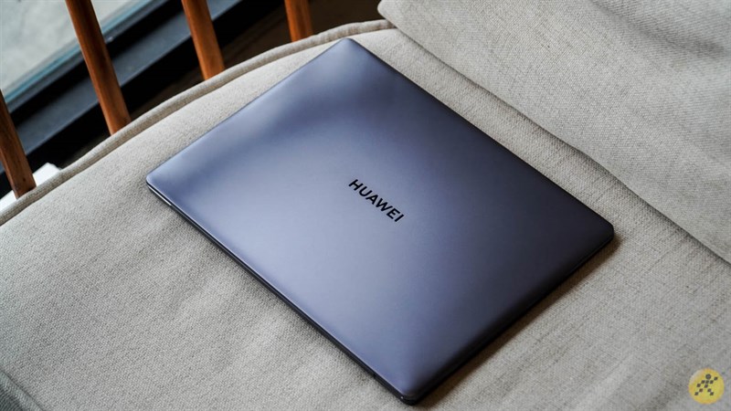 Thiết kế Huawei Matebook 13