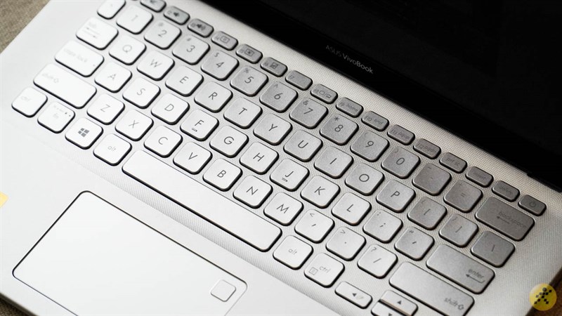 Bàn phím của ASUS VivoBook A412FA Bàn phím của ASUS VivoBook A412FA