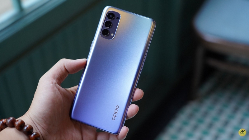 OPPO Reno4