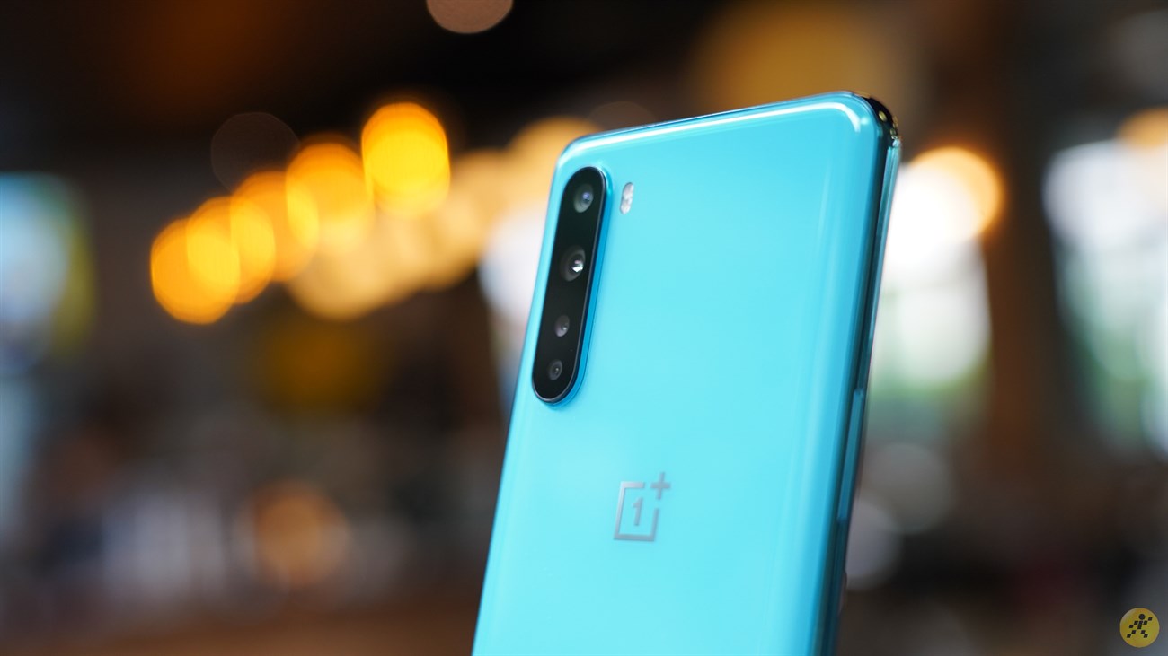 Thiết kế camera sau của OnePlus Nord 5G Thiết kế camera sau của OnePlus Nord 5G