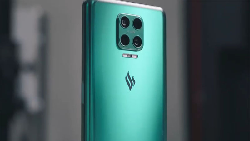 Thiết kế mặt lưng của Vsmart Aris Pro 5G Thiết kế mặt lưng của Vsmart Aris Pro 5G