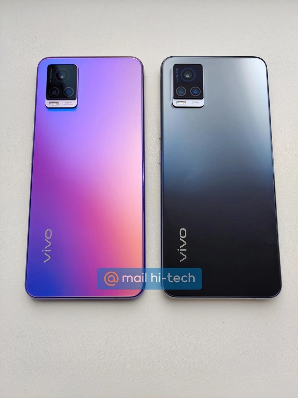 Vivo V20 dùng chip Snapdragon 765G, RAM lên tới 8GB lộ ảnh ngoài đời thực với cụm 3 camera hình chữ nhật mặt sau Vivo V20 dùng chip Snapdragon 765G, RAM lên tới 8GB lộ ảnh ngoài đời thực với cụm 3 camera hình chữ nhật mặt sau