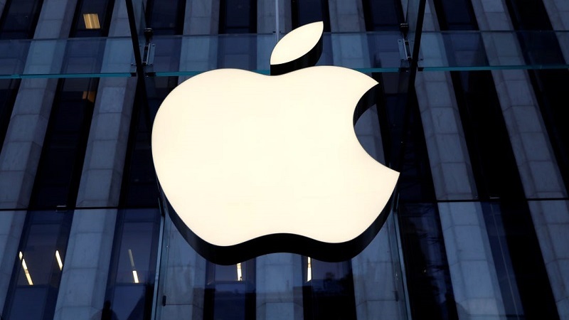 Apple Apple