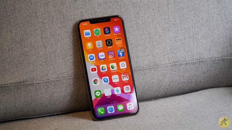 Giao diện của iOS 14 trên iPhone 11 Pro Max Giao diện của iOS 14 trên iPhone 11 Pro Max