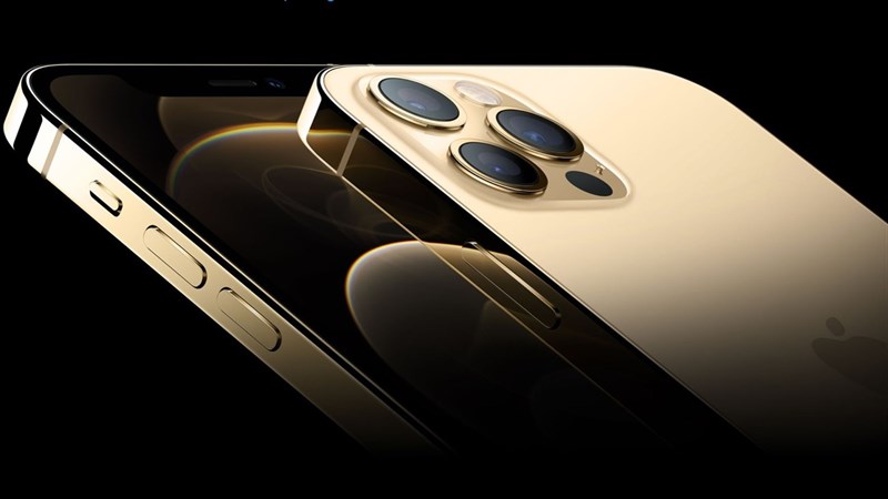 Xuất hiện video mở hộp iPhone 12 Pro, cụm 3 camera mặt sau, thiết kế cạnh phẳng bóng bẩy cuốn hút người dùng Xuất hiện video mở hộp iPhone 12 Pro, cụm 3 camera mặt sau, thiết kế cạnh phẳng bóng bẩy cuốn hút người dùng