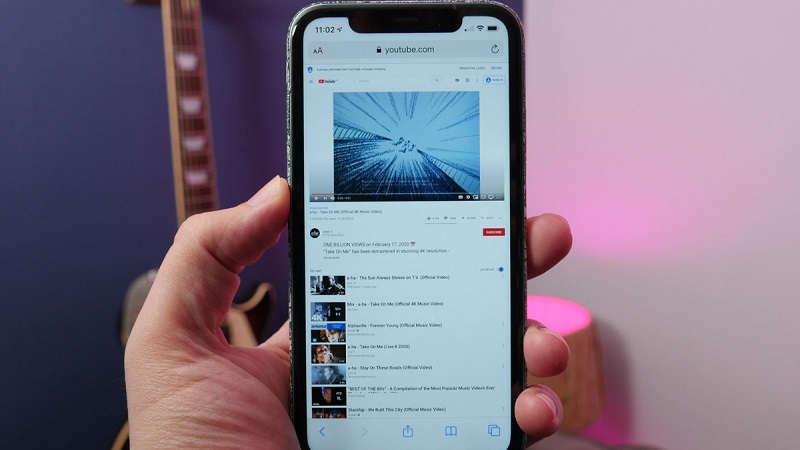 Google cập nhật ứng dụng YouTube dành cho iOS với các điều hướng cử chỉ tiện lợi cùng những đề xuất mới Google cập nhật ứng dụng YouTube dành cho iOS với các điều hướng cử chỉ tiện lợi cùng những đề xuất mới