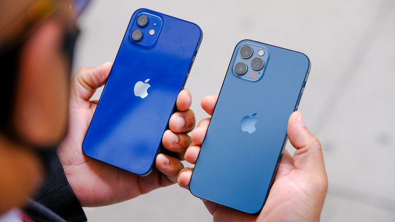 iPhone 12 iPhone 12