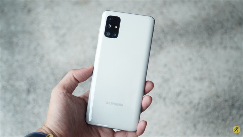 Thiết kế Galaxy M51