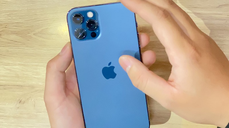 iPhone 13 Pro sẽ được tăng cường chất lượng bộ camera, với ống kính góc rộng có khẩu độ lớn hơn, nhiều tính năng hơn