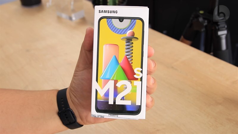 Hộp của Samsung Galaxy M21s