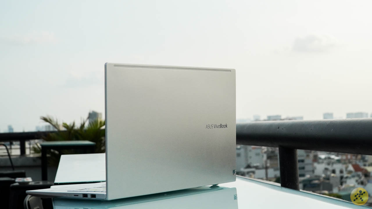 Thiết kế tổng thể của ASUS VivoBook A415EA