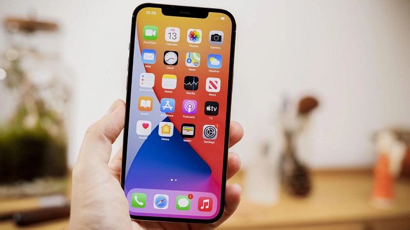 iPhone 12 Pro Max là điện thoại có màn hình tốt nhất