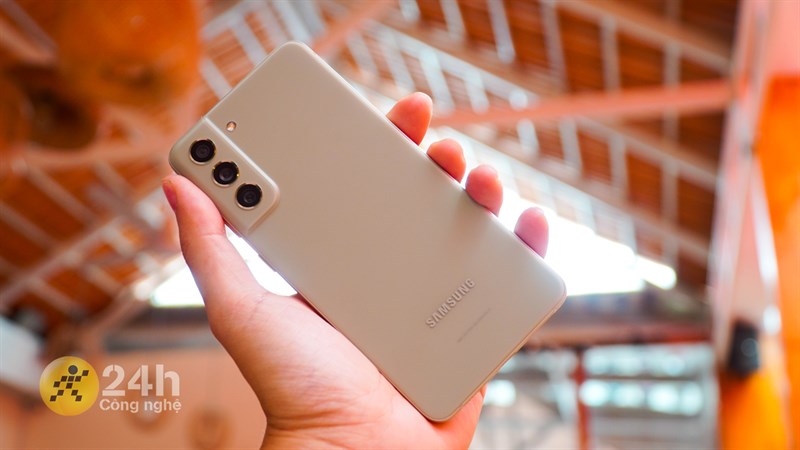 Samsung Galaxy S21 FE 5G Samsung Galaxy S21 FE 5G